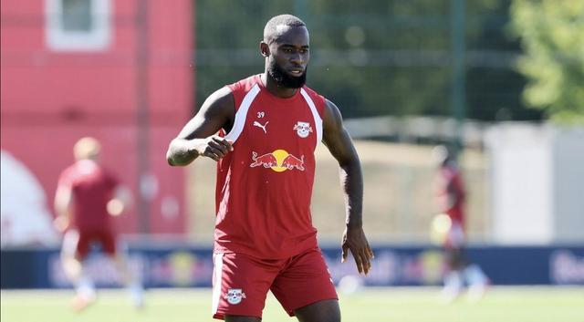 德天空：阿贾克斯有意租借海特勒伊达